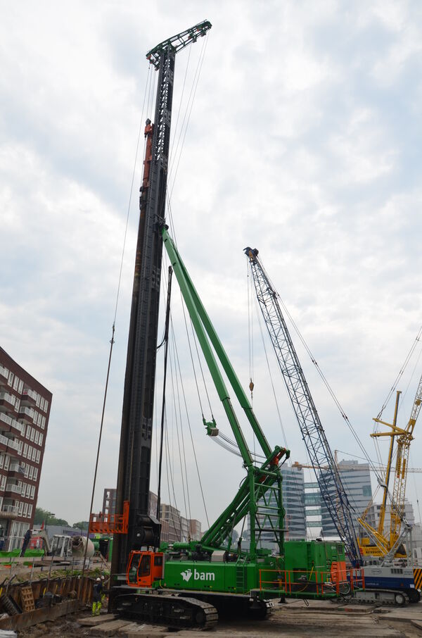 SENNEBOGEN 6100 XLR-2 Spezialtiefbau Seilbagger Spezialeinsatz Tiefbau Rammgerät Bohrgerät Schlaghammer Heavy Duty 