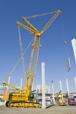 SENNEBOGEN 4400 robust and powerful crawler crane Building construction