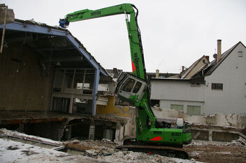 SENNEBOGEN 830 E Crawler demolition excavator