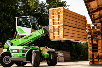 SENNEBOGEN Teleskoplader Telehandler 355 E Holzumschlag Sägewerk Hubgabel