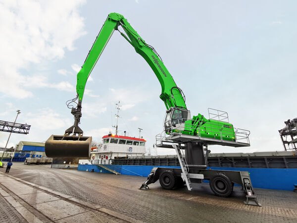 Der SENNEBOGEN 855 E Hybrid im Norden Deutschlands