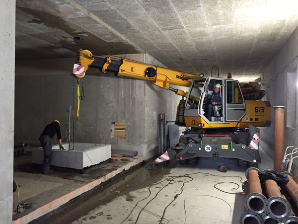 Download (RGB, 300 dpi) Special civil engineering with cable excavator and telecrane at Speyser