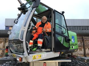 SENNEBOGEN Telekran Teleskopkran 613 E Mobil Hochbau Tiefbau Kranfahrer Peter Thygesen Aarsleff A/S