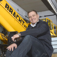 Crane rental company Dirk Bracht interview telescopic crane crawler SENNEBOGEN