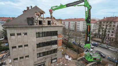 Demolition machine SENNEBOGEN 870 demolition selective dismantling Demolition machine SENNEBOGEN 870 demolition selective dismantling demolition shears building