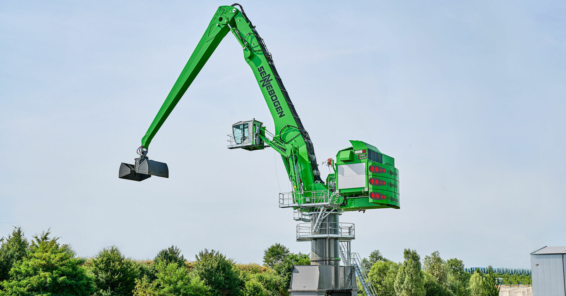 885 G Hybrid Hafenumschlagbagger SENNEBOGEN