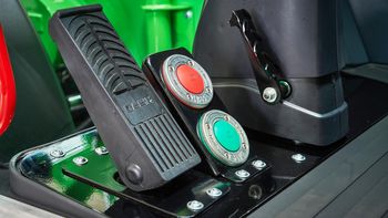 SENNEBOGEN_Fahrerkabine_Multicab