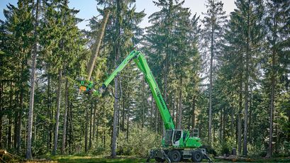 SENNEBOGEN Forstbagger Fällkran Holzerntemaschine Umschlagmaschine 738 E Böschungspflege Energieholzernte Landschaftspflege Baumpflege