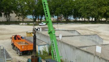 13,5 Tonnen Seilbagger SENNEBOGEN 624 E mit Mobilunterwagen Brunnenbau mit Verrohrungsmaschine
