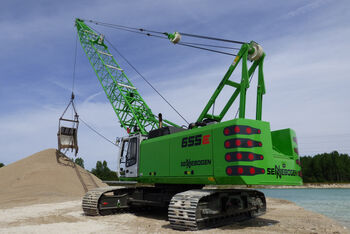 SENNEBOGEN 655 E HD duty cycle crane extraction with dragline bucket