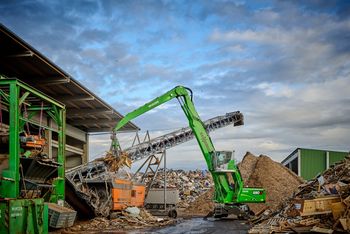 Umschlagbagger SENNEBOGEN 830 G-Serie-17m Reichweite-neues SENcon