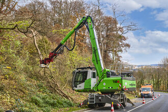 tree care handler, SENNEBOGEN 718, Traffic safety by road maintenance