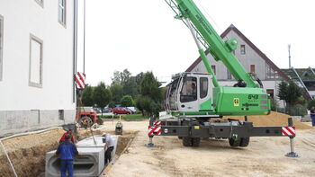 SENNEBOGEN 643 Telecrane / Telescopic crane for construction sites - alternative to AT and TDK cranes
