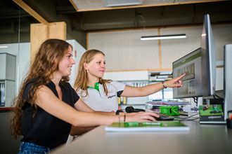 The Application Process at Sennebogen