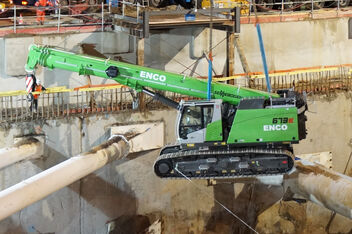 SENNEBOGEN strong and versatile 673 Telecrane Telescopic crane Specialized below ground construction