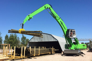 Umschlagbagger für Schrott, Holz und Hafen SENNEBOGEN 835 Mobil Holzumschlag