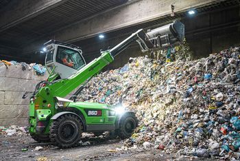 SENNEBOGEN 360 G-Industrie telehandler-Remondis