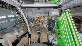 Telehandler SENNEBOGEN 3.40 G cab interior view