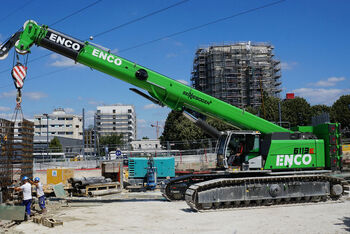 SENNEBOGEN telecrane telescopic crawler crane 6113 E lifting operations