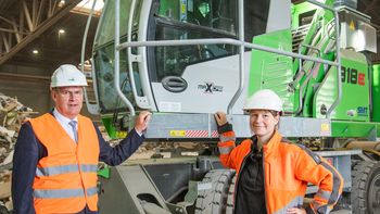 Sorting plant relies on emission-free material handler