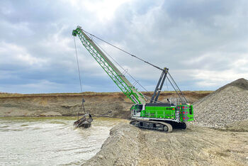 SENNEBOGEN 6100 HD, Seilbagger mit Schleppschaufel, Kiesproduktion, Frankreich