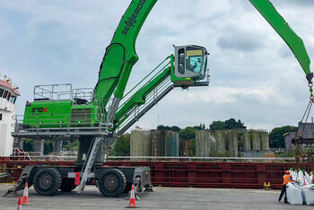 SENNEBOGEN Umschlagmaschine Umschlagbagger 870 Mobil Pylon Lasthaken