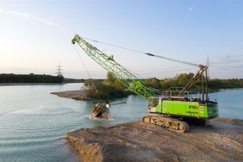 Seilbagger Hydroseilbagger Schürfkübelbagger SENNEBOGEN 670 E Kiesgewinnung Gewinnungsindustrie Gewinnung Schleppschaufel Schleppschaufelbagger