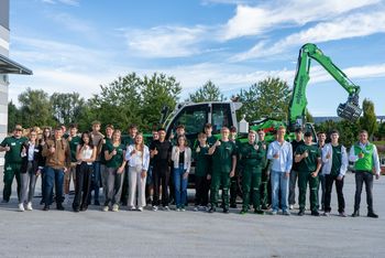 SENNEBOGEN Ausbildungsstart Straubing und Wackersdorf 2025