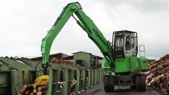 SENNEBOGEN 723 E Material handler for timber and log handling