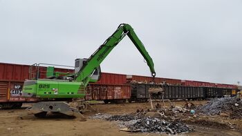 Schrottrecycler aus Texas vertrauen auf die grünen SENNEBOGEN Materialumschlagmaschinen