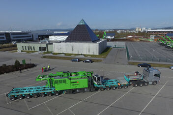 SENNEBOGEN Seilbagger 6300 Transport auf Tieflader