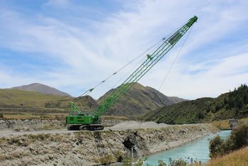 SENNEBOGEN 655 Seilbagger mit Schleppschaufel in Neuseeland