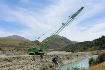 SENNEBOGEN 655 Seilbagger mit Schleppschaufel in Neuseeland