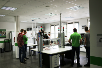 SENNEBOGEN-Azubi SENNEBOGEN-Azubi