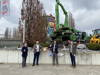 CUMMINS MOTOR AFFILIATION, Cummins OEM Affiliation, Zusammenarbeit Maschinenhersteller und Motorenlieferant CUMMINS MOTOR AFFILIATION, Cummins OEM Affiliation, Zusammenarbeit Maschinenhersteller und Motorenlieferant