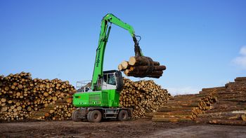 SENNEBOGEN 730 E-Sägewerk-Pick and Carry-Holzumschlag