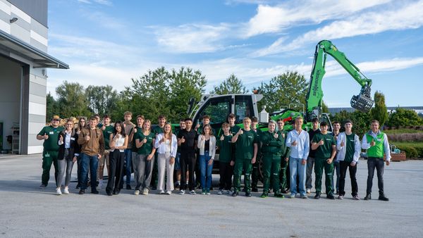 Ausbildungsjahr 2025-SENNEBOGEN-40 neue Azubis