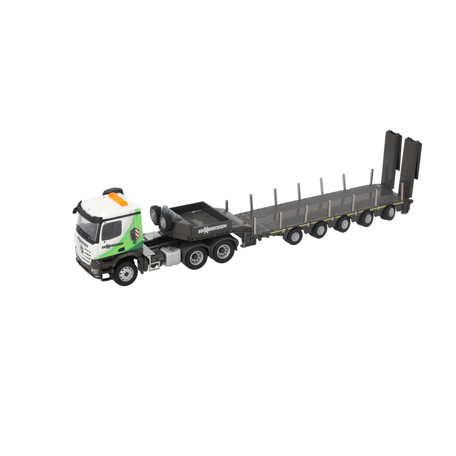 SENNEBOGEN Mercedes-Benz 3-axles